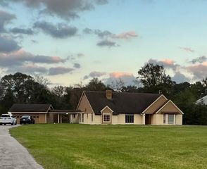 18240 Fenske Road, Cypress, TX 77433