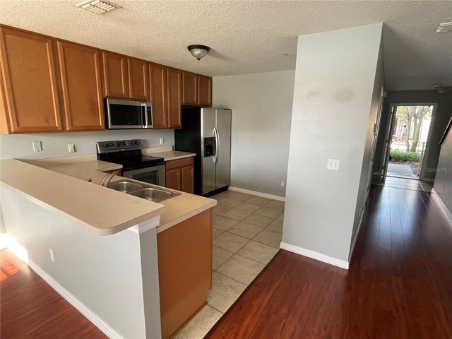 13433 STARRY NIGHT COURT 11, Orlando, FL 32824