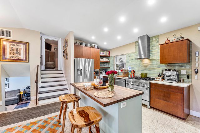 1455 NE 4th Avenue, Boca Raton, FL 33432