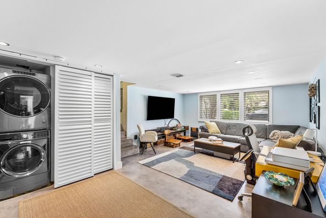 1455 NE 4th Avenue, Boca Raton, FL 33432