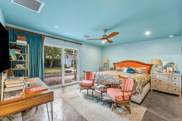 1455 NE 4th Avenue, Boca Raton, FL 33432