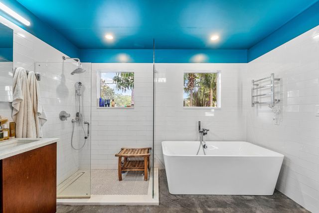 1455 NE 4th Avenue, Boca Raton, FL 33432