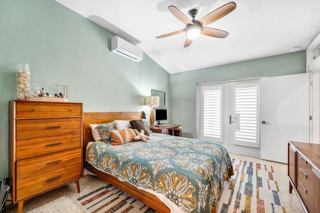 1455 NE 4th Avenue, Boca Raton, FL 33432