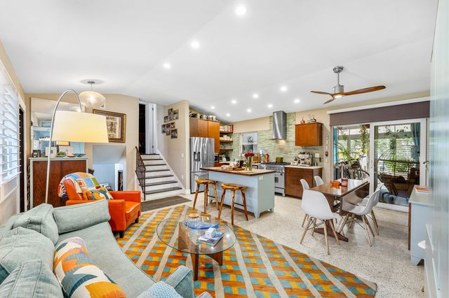 1455 NE 4th Avenue, Boca Raton, FL 33432