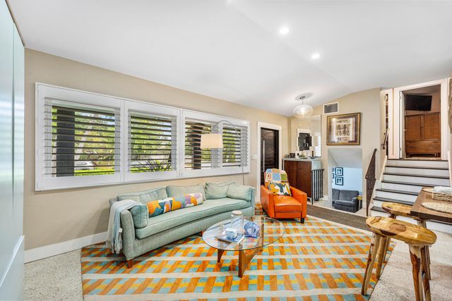 1455 NE 4th Avenue, Boca Raton, FL 33432