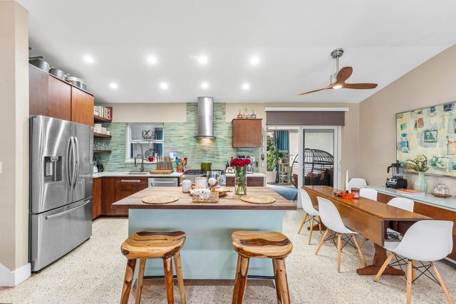 1455 NE 4th Avenue, Boca Raton, FL 33432