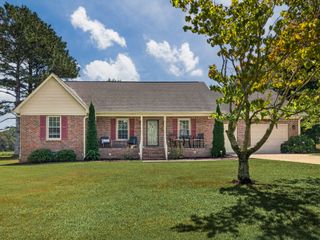 4023 Belle Orchard Dr, Fayetteville, TN 37334