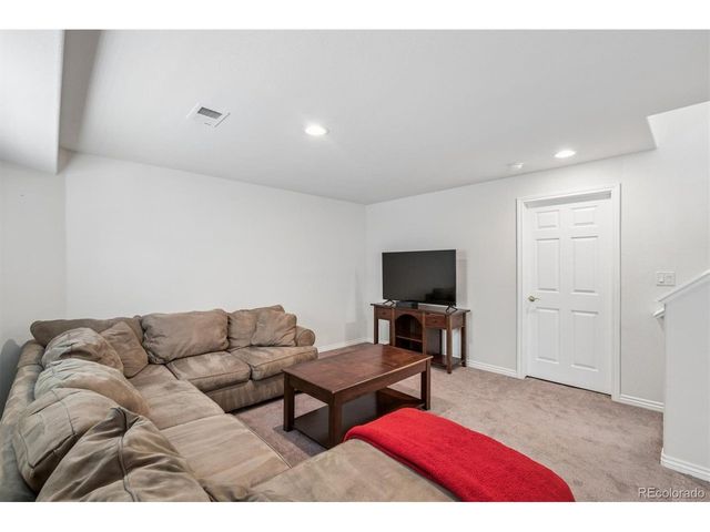 6030 W Colorado Ln, Lakewood, CO 80232