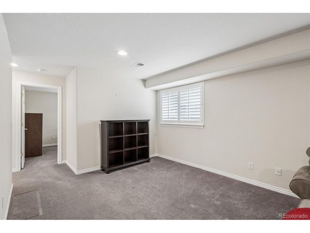 6030 W Colorado Ln, Lakewood, CO 80232