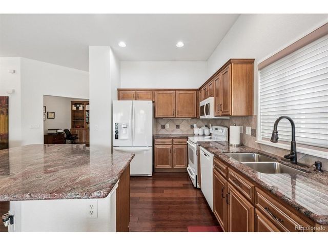 6030 W Colorado Ln, Lakewood, CO 80232