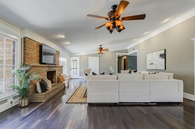 4902 19th Street, Lubbock, TX 79407