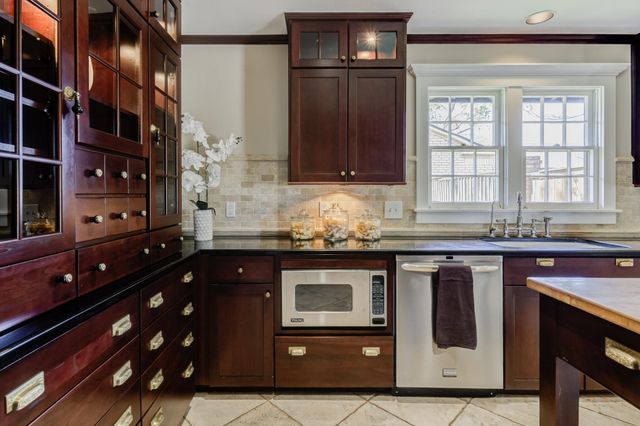 4902 19th Street, Lubbock, TX 79407