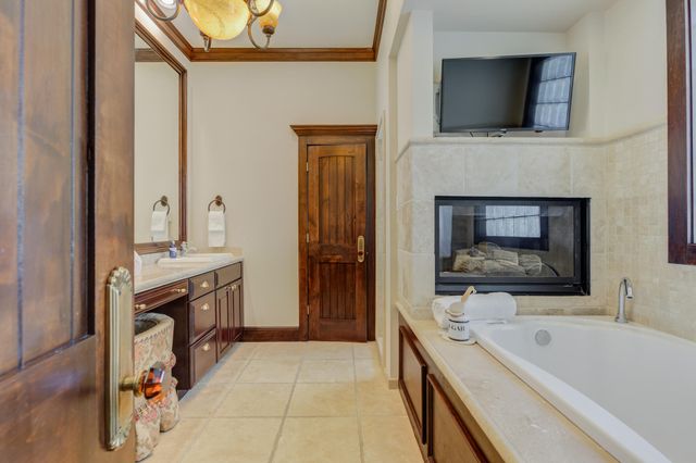 4902 19th Street, Lubbock, TX 79407