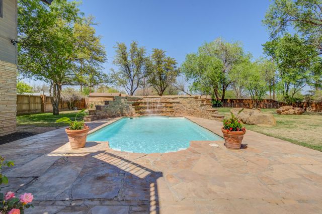 4902 19th Street, Lubbock, TX 79407