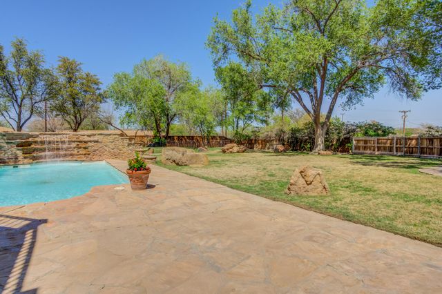 4902 19th Street, Lubbock, TX 79407