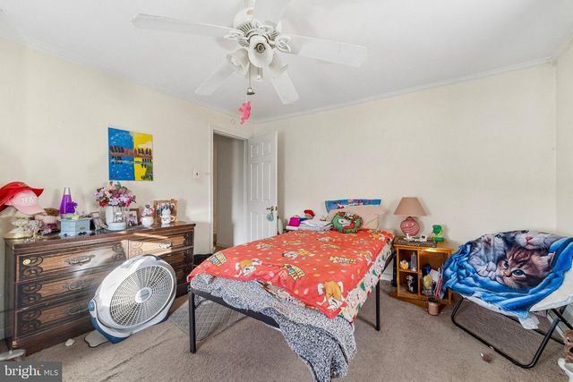 309 E DUTTON MILL RD, Brookhaven, PA 19015