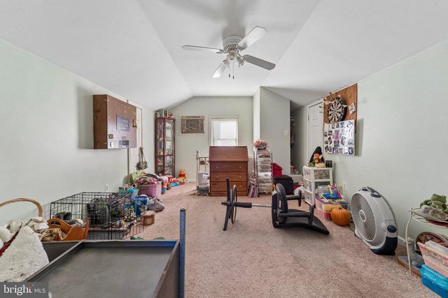 309 E DUTTON MILL RD, Brookhaven, PA 19015