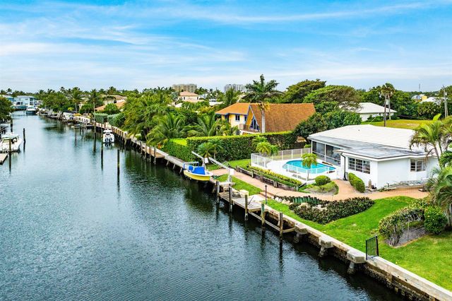 23 Sabal Island Drive, Ocean Ridge, FL 33435