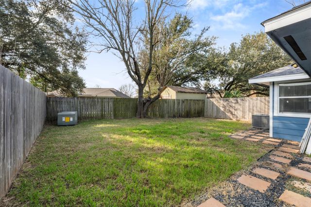 9327 Golden Sunshine Drive, Houston, TX 77064