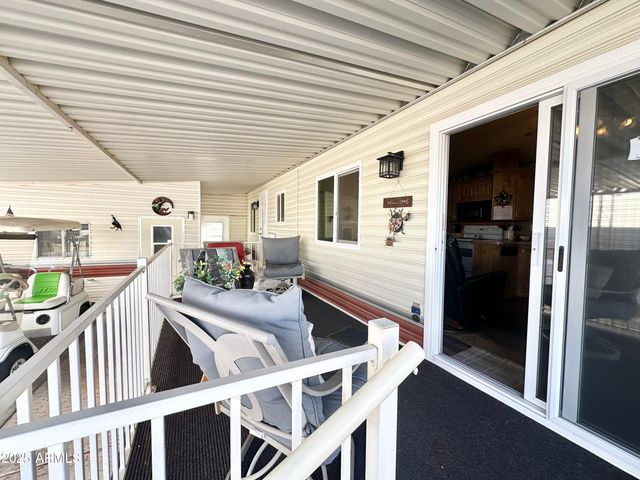 930 S NICKEL Drive, Apache Junction, AZ 85119