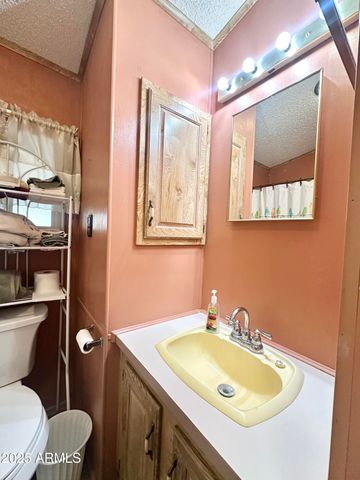 930 S NICKEL Drive, Apache Junction, AZ 85119