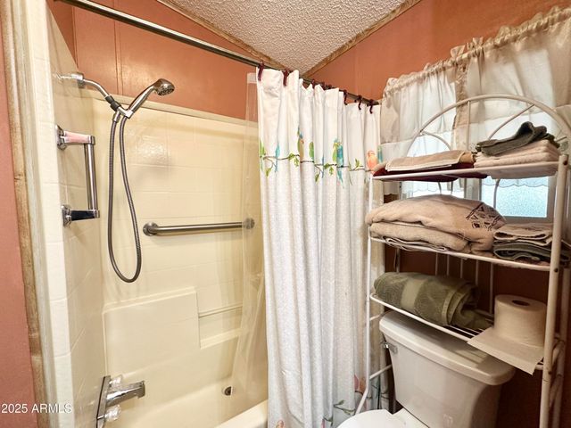 930 S NICKEL Drive, Apache Junction, AZ 85119