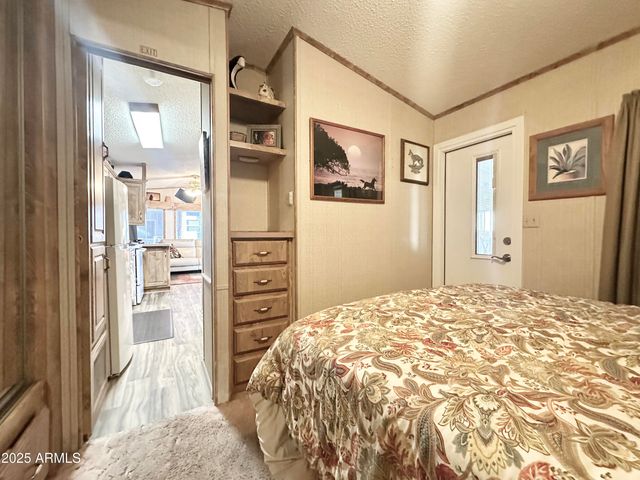 930 S NICKEL Drive, Apache Junction, AZ 85119