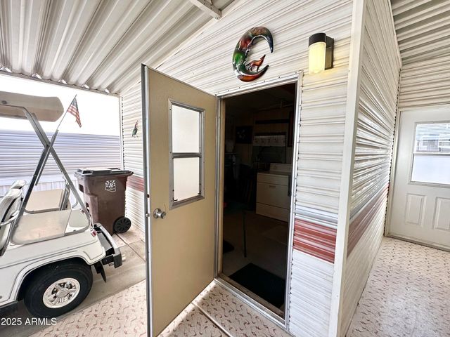 930 S NICKEL Drive, Apache Junction, AZ 85119