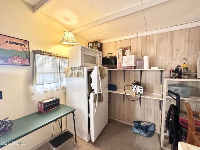 930 S NICKEL Drive, Apache Junction, AZ 85119