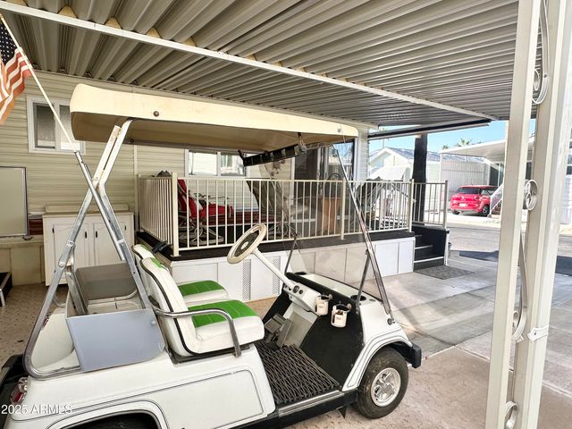 930 S NICKEL Drive, Apache Junction, AZ 85119