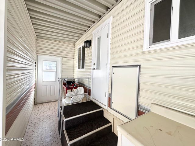 930 S NICKEL Drive, Apache Junction, AZ 85119