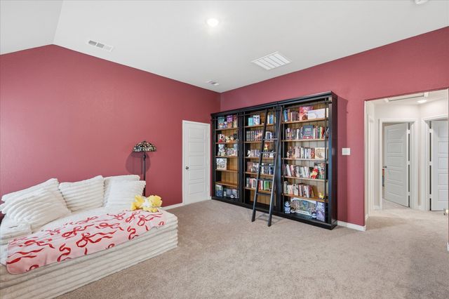 10600 Brocket Lane, Fort Worth, TX 76036