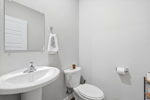 10600 Brocket Lane, Fort Worth, TX 76036