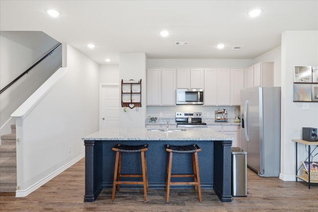 10600 Brocket Lane, Fort Worth, TX 76036
