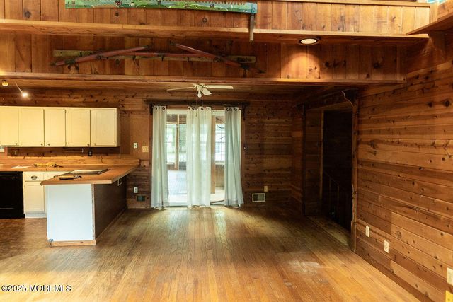 790 Farmingdale Road, Jackson, NJ 08527