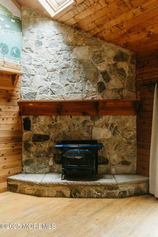 790 Farmingdale Road, Jackson, NJ 08527