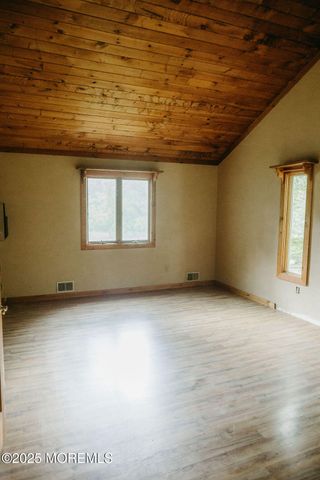 790 Farmingdale Road, Jackson, NJ 08527