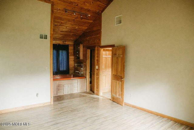 790 Farmingdale Road, Jackson, NJ 08527