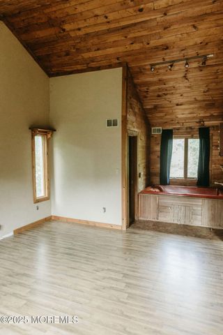 790 Farmingdale Road, Jackson, NJ 08527