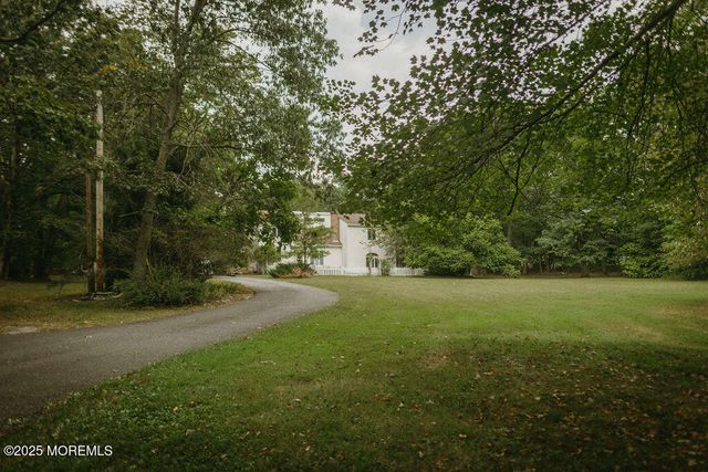 790 Farmingdale Road, Jackson, NJ 08527