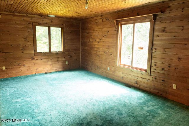 790 Farmingdale Road, Jackson, NJ 08527