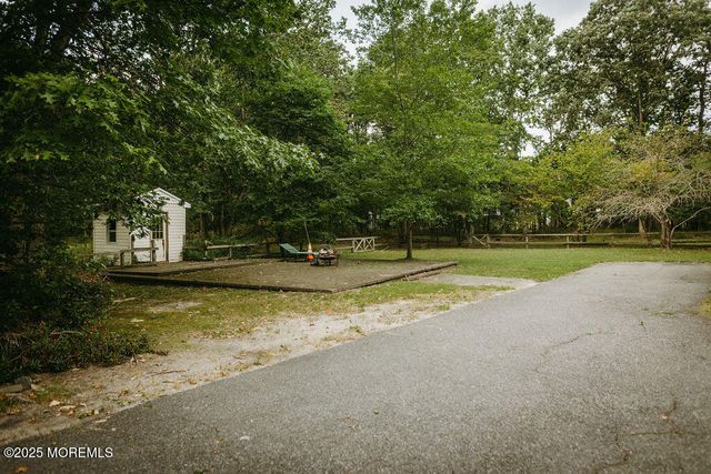 790 Farmingdale Road, Jackson, NJ 08527