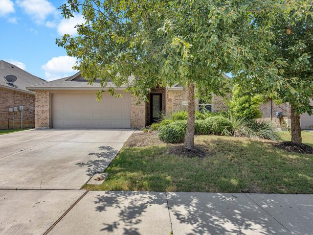 11824 Bexley Drive, Burleson, TX 76028
