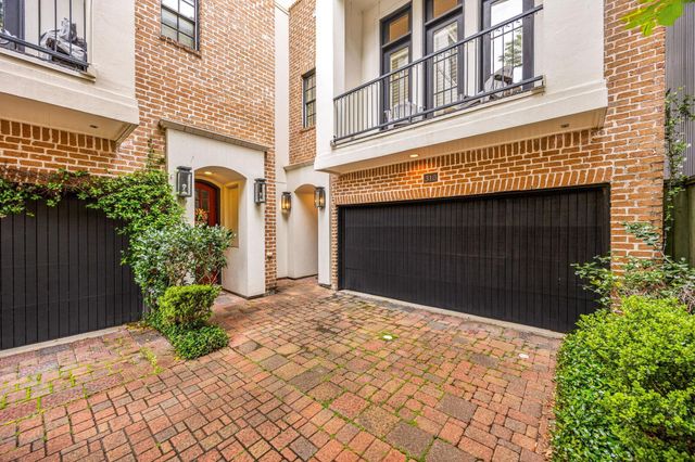 310 W Bell Street, Houston, TX 77019