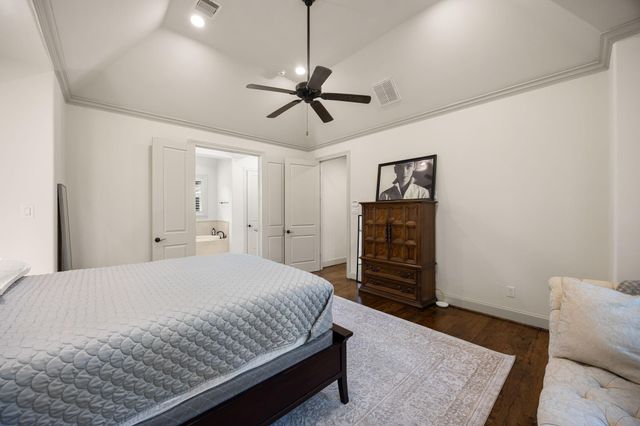 310 W Bell Street, Houston, TX 77019