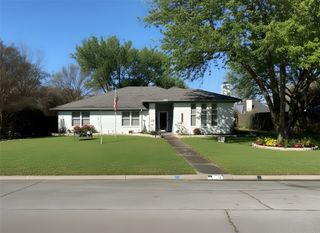 1529 E Windsor Drive, Denton, TX 76209