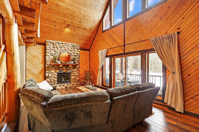 724 Spruce Hollow Drive, Middleville, MI 49333