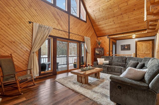 724 Spruce Hollow Drive, Middleville, MI 49333