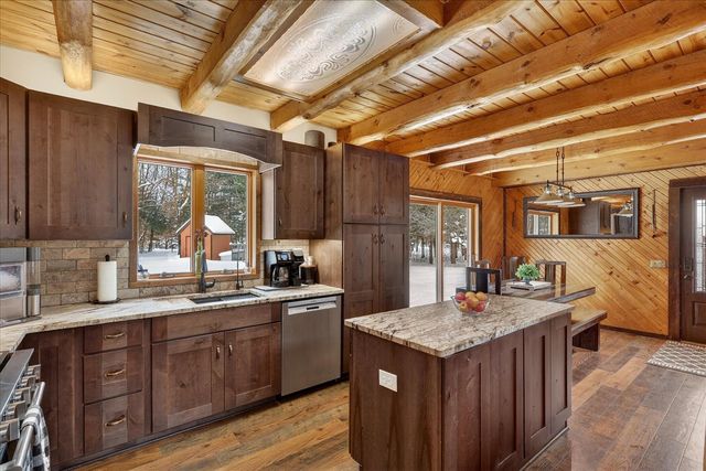 724 Spruce Hollow Drive, Middleville, MI 49333