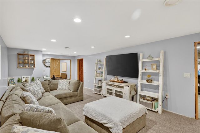 724 Spruce Hollow Drive, Middleville, MI 49333